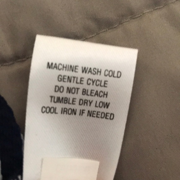 Flirty, Stretchy Dress! Beautiful On! - Picture 6 of 6